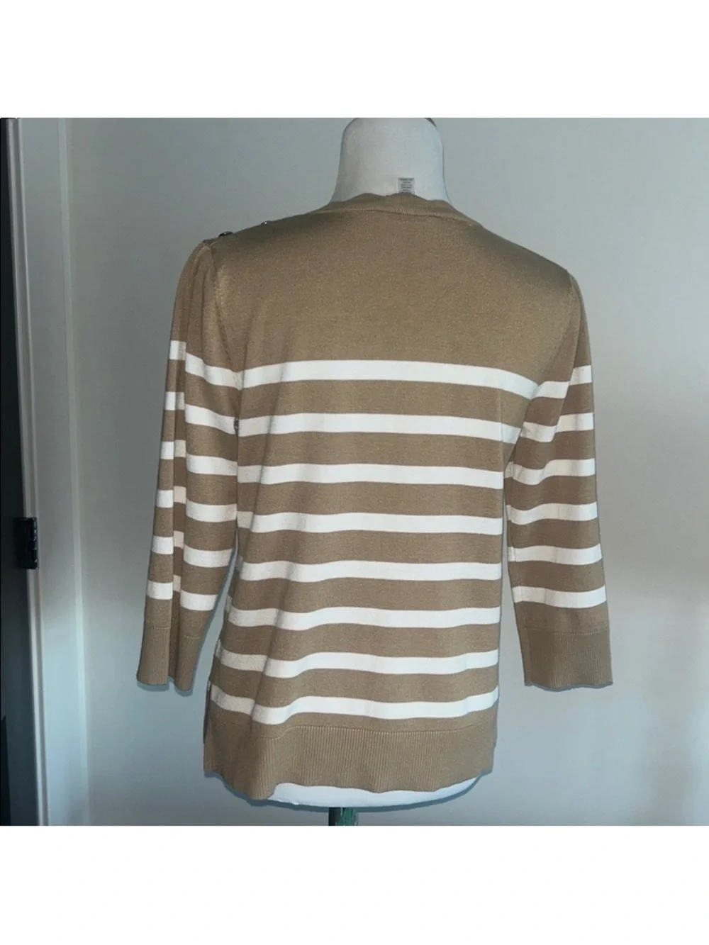 Cable & Gauge M Button-Shoulder Striped Sweater in Camel and White